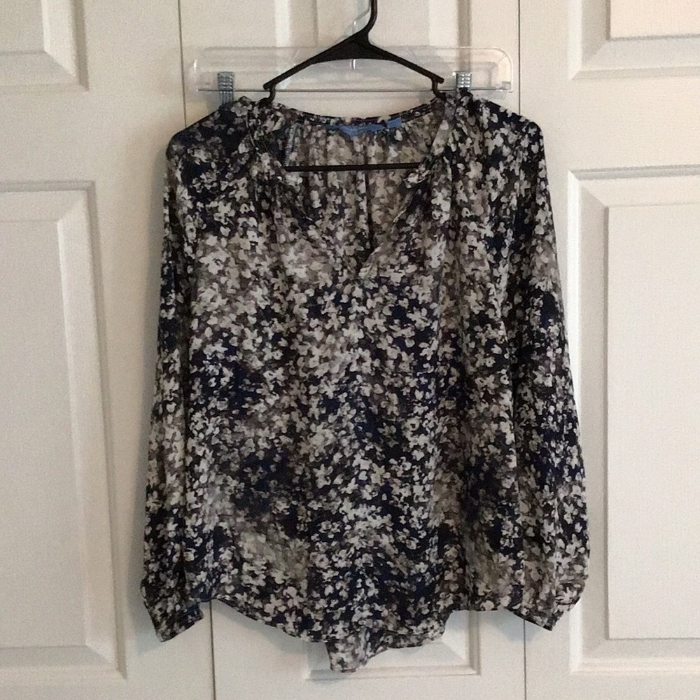 Vera Wang Blouse